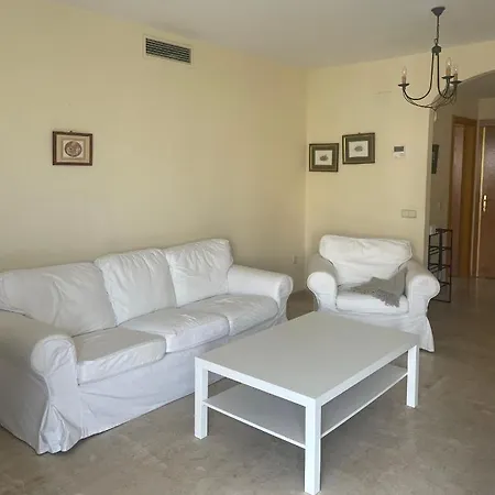 Costalita Playa * إِستيبونا